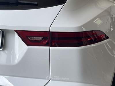 Jaguar E-Pace 2021 2.0d i4 mhev SE awd 163cv auto Bianco usata Lamezia Terme