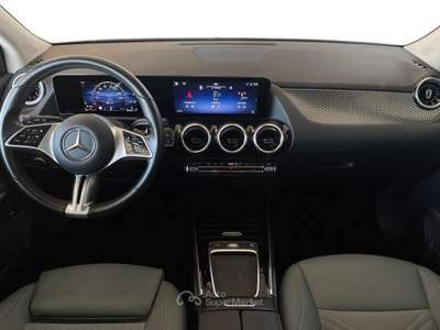 Mercedes-Benz Classe B 180D 2023 | 116CV DIESEL | PREMIUM Grigio usata Lamezia Terme