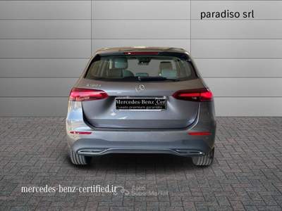 Mercedes-Benz Classe B 180D 2023 | 116CV DIESEL | PREMIUM Grigio usata Lamezia Terme
