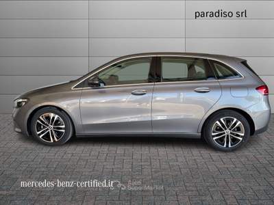 Mercedes-Benz Classe B 180D 2023 | 116CV DIESEL | PREMIUM Grigio usata Lamezia Terme