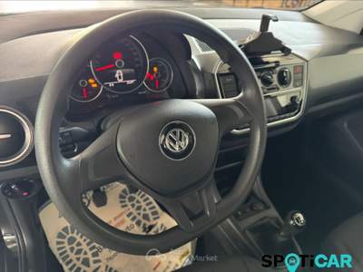 Volkswagen up! 1.0 5p. move BlueMotion Technology Nero usata San Vitaliano