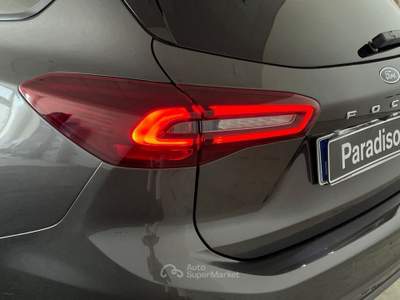 Ford Focus 1.0 ECOBOOST - 125CV | STATION WAGON | STLINE usata Lamezia Terme