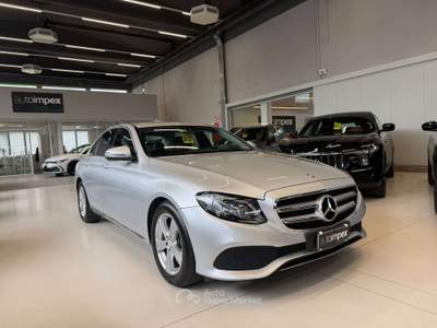Mercedes-Benz Classe E d 194CV BERLINA auto CAMERA/SEDRISCALDATI Argento usata Merano