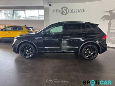 Volkswagen Tiguan 2ª serie 2.0 TDI SCR DSG Sport BlueMotion Technology Nero usata San Vitaliano