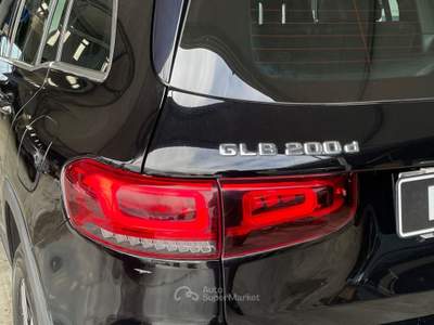 Mercedes-Benz Classe GLB 200d - 2021 | 150CV DIESEL | SPORT Nero usata Lamezia Terme