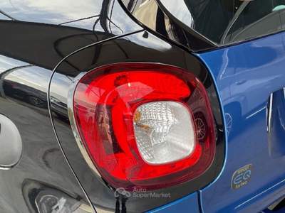 Smart ForTwo eqPASSION - 4,6kW | 56CV | 2019 Blu/Azzurro usata Lamezia Terme