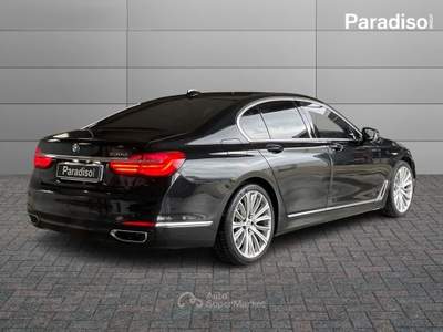 BMW Serie 7 730d 730d sDrive 2019 | 264 CV | ECCELSA Nero usata Lamezia Terme