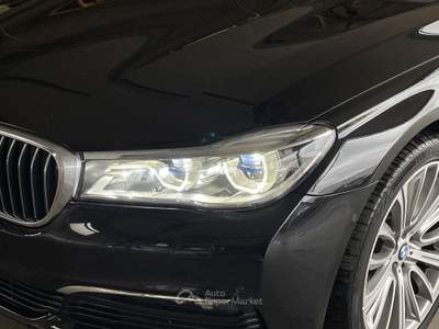BMW Serie 7 730d 730d sDrive 2019 | 264 CV | ECCELSA Nero usata Lamezia Terme