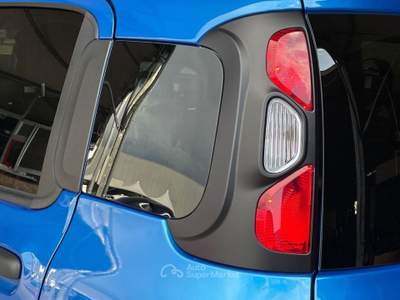 Fiat Pandina CROSS | 1.0 FIREFLY - HYBRID - 70CV | 2025 Blu/Azzurro usata Lamezia Terme