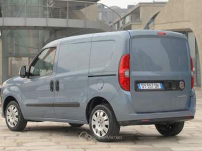 Fiat Doblò 3ª serie 1.6 MJT 105CV PC Combi N1 Grigio usata San Vitaliano