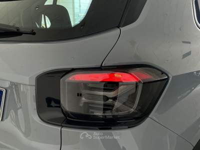 Jeep Avenger ICE 4XE UPLAND 2025- KM0 | 145CV MHEV Grigio usata Lamezia Terme
