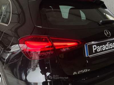Mercedes-Benz Classe A A250e PHEV 2025 - KM0 | 1.3 - 218CV | AMG LINE Nero usata Lamezia Terme