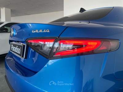 Alfa Romeo Giulia 2.2 VELOCE - Q4 - 210CV | 2025 Blu/Azzurro usata Lamezia Terme