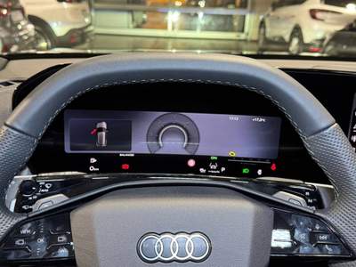 Audi Q3 3ª serie TDI 110 kW S tronic S Line edition Grigio usata San Vitaliano