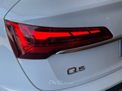 Audi Q5 SPORTBACK - QUATTRO | S LINE - 2022 | 203CV DIESEL Bianco usata Lamezia Terme
