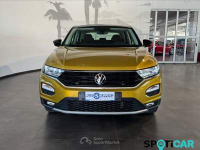 Volkswagen T-Roc 2.0 TDI SCR Style BlueMotion Technology Giallo usata San Vitaliano