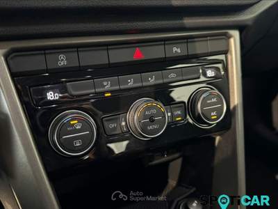 Volkswagen T-Roc 2.0 TDI SCR Style BlueMotion Technology Giallo usata San Vitaliano