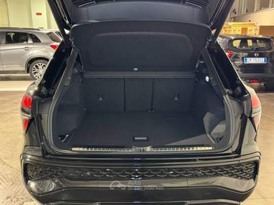 Audi Q3 3ª serie TDI 110 kW S tronic S Line edition Nero usata San Vitaliano