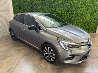 Renault Clio Clio V 2019 1.6 E-Tech full hybrid Techno 145cv auto Grigio usata Terni
