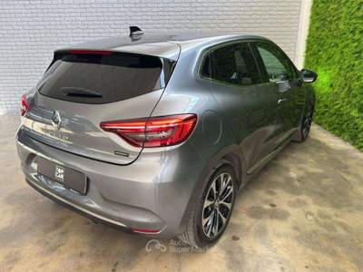 Renault Clio Clio V 2019 1.6 E-Tech full hybrid Techno 145cv auto Grigio usata Terni