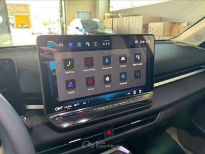 Volkswagen T-Roc 2ª serie 1.5 eTSI ACT DSG Life Giallo usata San Vitaliano