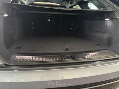 Land Rover Range Rover Velar 2.0D I4 204 CV R-Dynamic SE Grigio usata San Vitaliano
