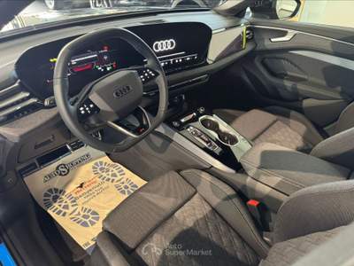 Audi A6 6ª serie TDI 150 kW S tronic S line edition Blu/Azzurro usata San Vitaliano