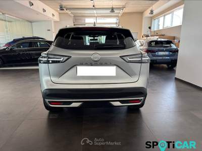 Nissan Qashqai 3ª serie MHEV 158 CV Xtronic N-Connecta Grigio usata San Vitaliano