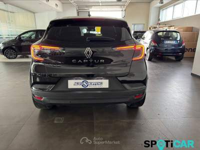 Renault Captur 2ª serie TCe 90 CV Techno Nero usata San Vitaliano