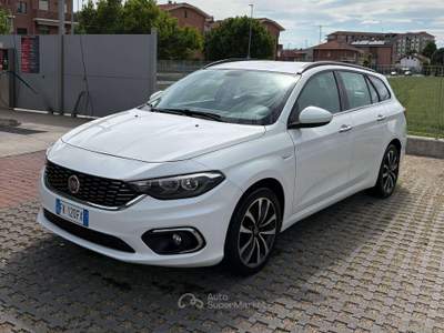 Fiat Tipo Tipo SW II 2016 SW 1.4 tjt Lounge Gpl 120cv Bianco usata Nichelino