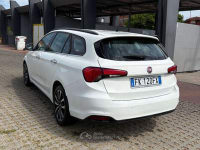 Fiat Tipo Tipo SW II 2016 SW 1.4 tjt Lounge Gpl 120cv Bianco usata Nichelino