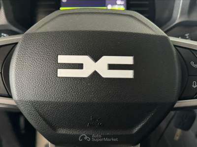 Dacia Duster 3ª serie Eco-G 120 CV Expression Bianco usata San Vitaliano