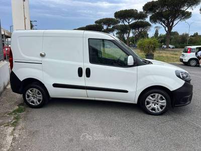 Fiat Doblò 1.6 mjt 16v VAN Bianco usata Roma