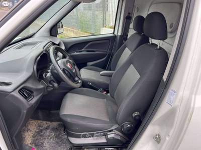 Fiat Doblò 1.6 mjt 16v VAN Bianco usata Roma