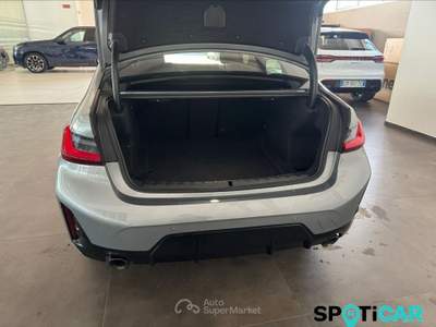 BMW Serie 3 320d (G20/21/80) 320d 48V xDrive Msport Pro Grigio usata San Vitaliano