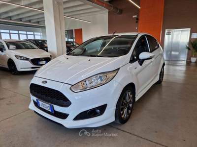 Ford Fiesta 1.5 TDCi 75CV 5 porte ST-Line Bianco usata Imola