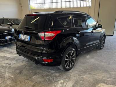Ford Kuga 2.0 TDCI 120 CV S&S 2WD ST-Line Nero usata Imola