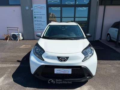 Toyota Aygo X 1.0 VVT-i 72 CV 5 porte Lounge Air Bianco usata Formello