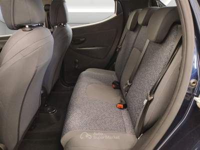 Lancia Ypsilon Ypsilon 1.0 FireFly 5 porte S&S Hybrid Ecochic Silver Blu/Azzurro usata Prato