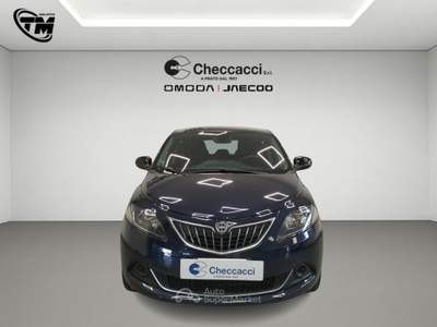 Lancia Ypsilon Ypsilon 1.0 FireFly 5 porte S&S Hybrid Ecochic Silver Blu/Azzurro usata Prato