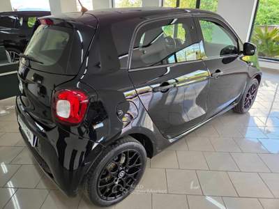 Smart ForFour 70 1.0 twinamic Superpassion Nero usata Somma Vesuviana