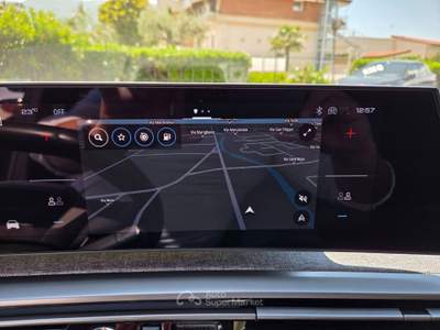 Peugeot 3008 Hybrid 145 e-DCS6 GT Nero usata Somma Vesuviana