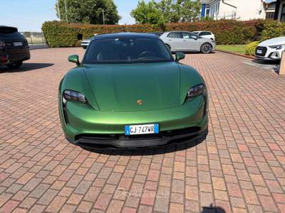 Porsche Taycan 4 Sport Turismo Verde usata Montagnana