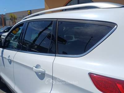 Ford Kuga 4WD Powershift Titanium X Bianco usata Massafra
