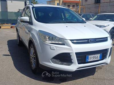 Ford Kuga 4WD Powershift Titanium X Bianco usata Massafra