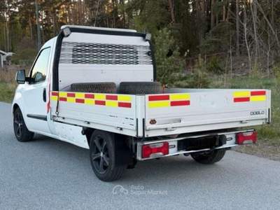 Fiat Doblò 1.3 Mjt Cassonato 3 POSTI Work-Up GANCIO TRAINO Bianco usata Cavasso Nuovo