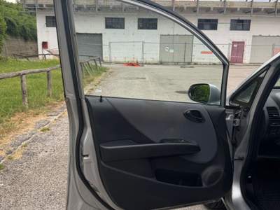 Honda Jazz 1.2 BENZ UNICOPRO XNEOPATENTATI Grigio usata Salerno