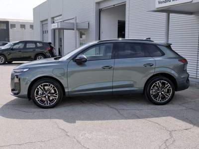 Audi Q3 NEW 1.5 272cv e-hybrid S-tronic S-line edition Verde usata Civita Castellana