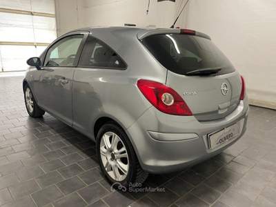 Opel Corsa 1.2 85CV 3 porte GPL-TECH-UNIPRO Grigio usata Fossano