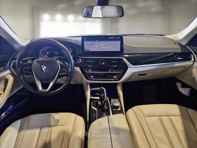 BMW Serie 5 520d BMW SERIE 5 520D LUXURY MH48V AUTO 4 PORTE BERLINA usata Roma
